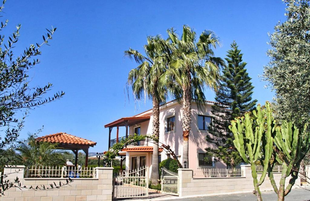 Villa Paradise Paphos Exterior photo